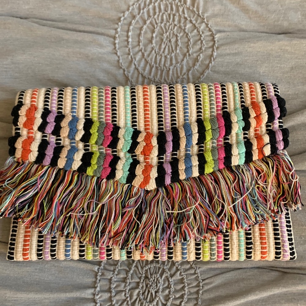 Stella & Dot Taj clutch